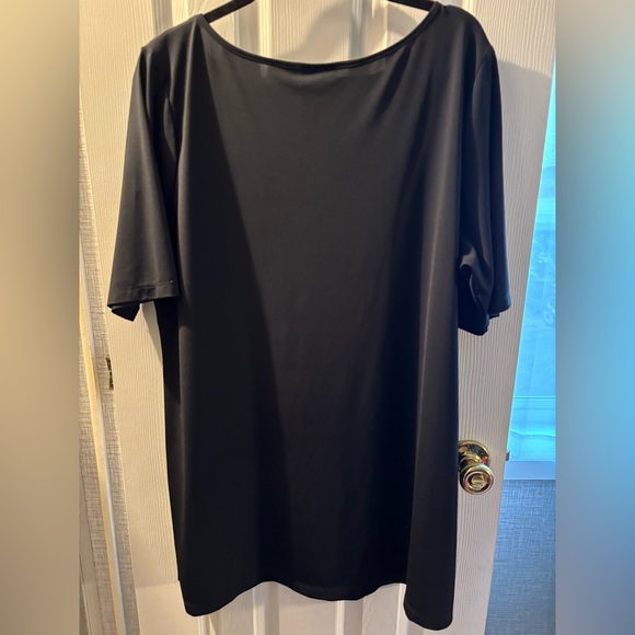 Joan Rivers Black Short Sleeve Top - Picture 2 of 3